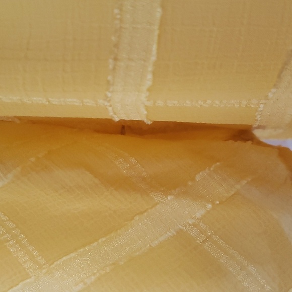 Counterparts yellow windowpane design top, size small - Picture 6 of 6